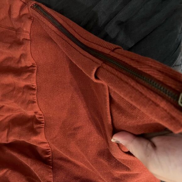 YOUNG FABULOUS AND BROKE Turtleneck Asymmetrical Sweater Side Zipper NWT Size S - Picture 11 of 14